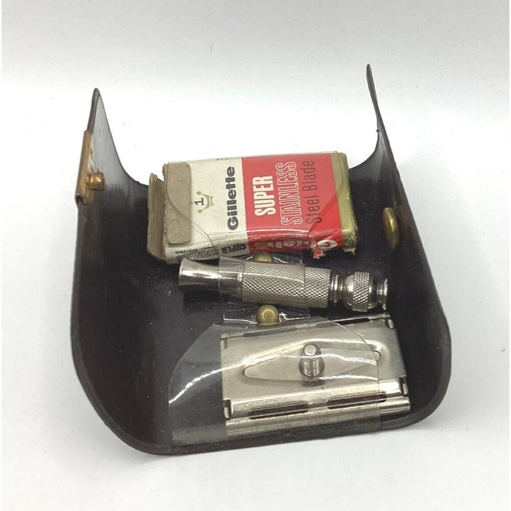 1966 Gillette Spiral Handle Ball End Tech Safety Razor In Travel Pouch NOS